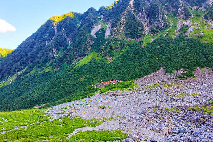 涸沢小屋からの景色