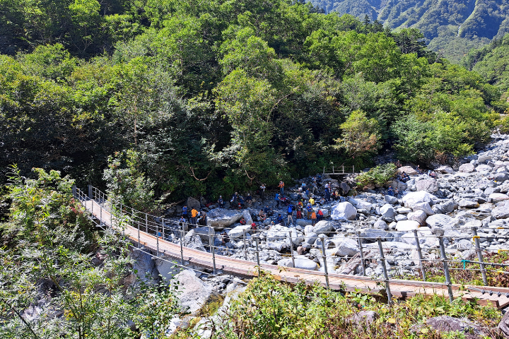 本谷橋