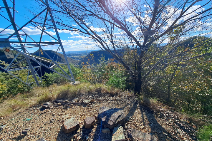 岩坂山