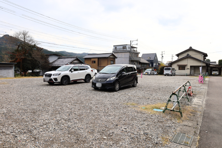 町営駐車場（遠見山・権現山）