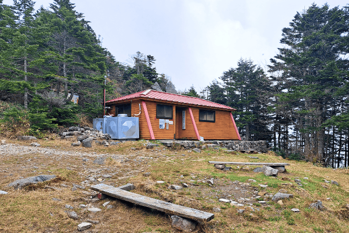 避難小屋