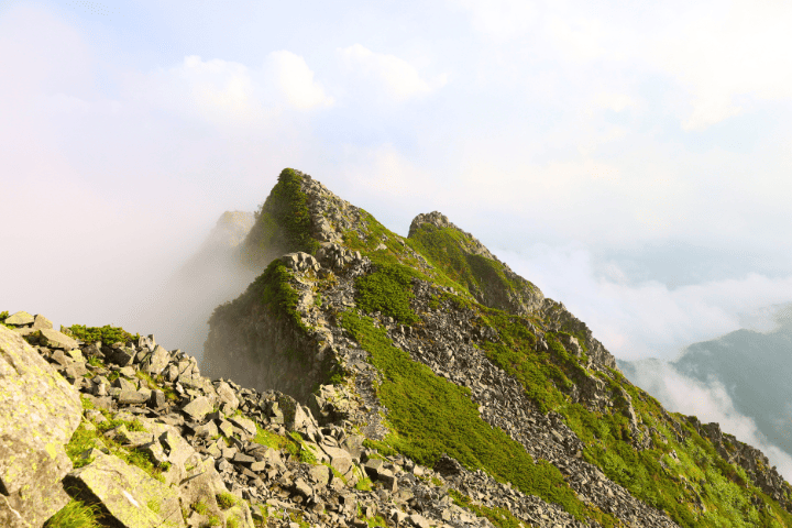 ピラミッドピークから山頂までの景色
