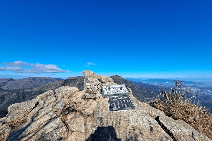 鎌ヶ岳の山頂